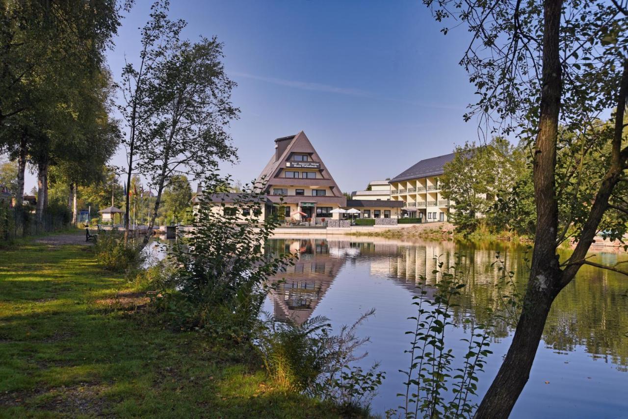 Hotel Haus Tiefenbach Бюллинген Экстерьер фото