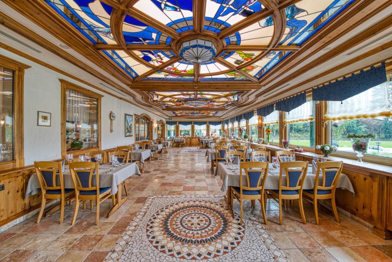 Hotel Haus Tiefenbach Бюллинген Экстерьер фото