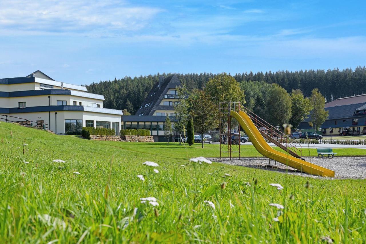 Hotel Haus Tiefenbach Бюллинген Экстерьер фото